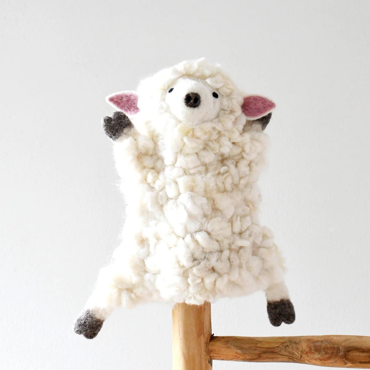 tara treasures felt lamb hand puppet toy