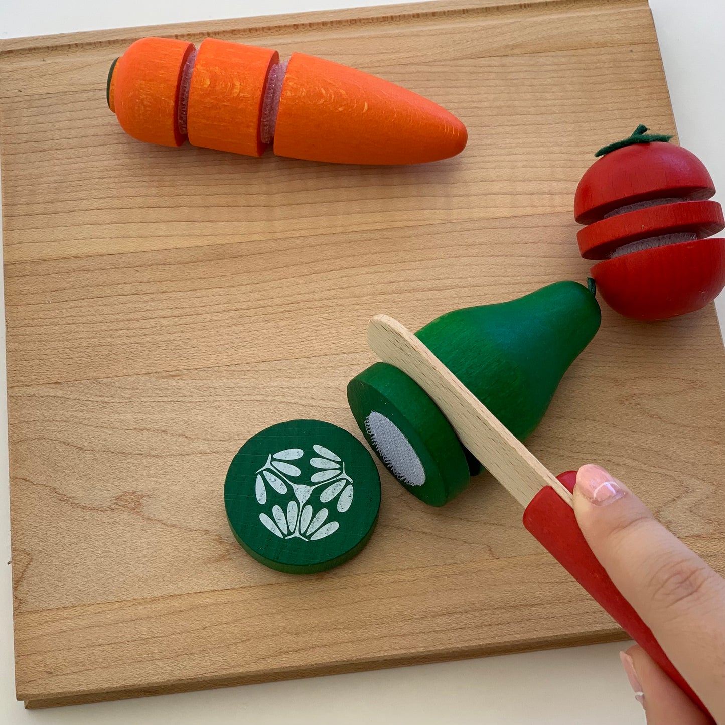 Erzi Wooden Tomato to Cut