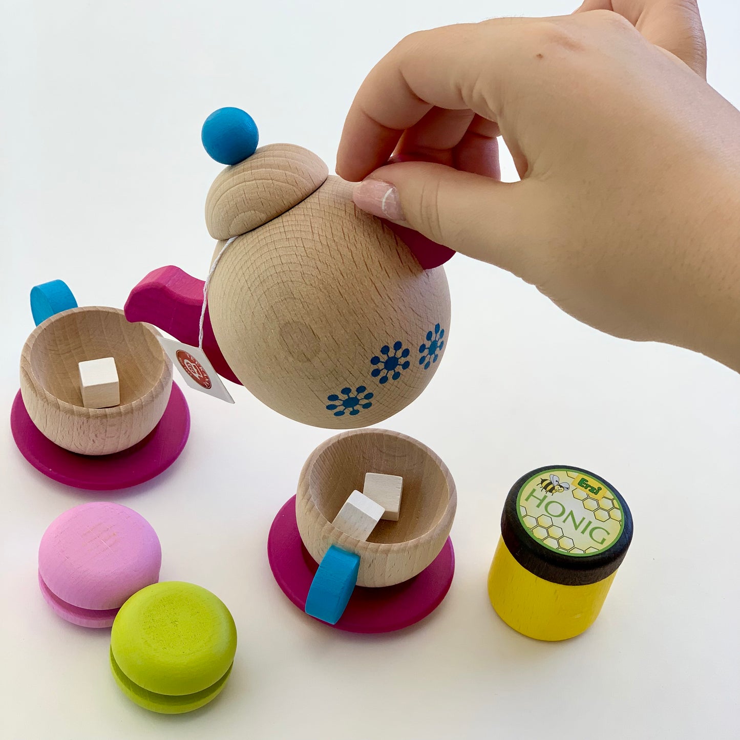 erzi eco-friendly wooden tea set