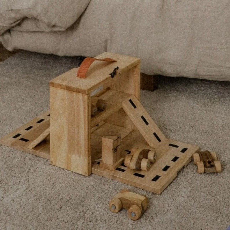 natural eco-friendly wooden car play set 3