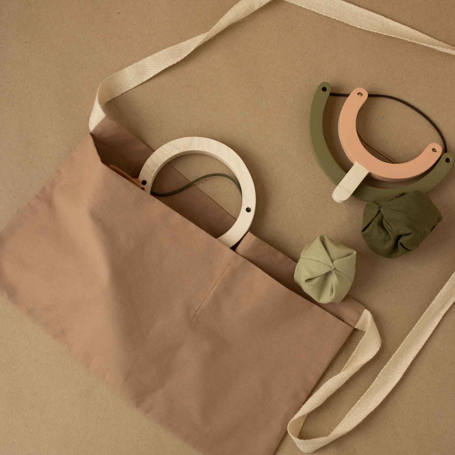 wooden slingshot toys and bag