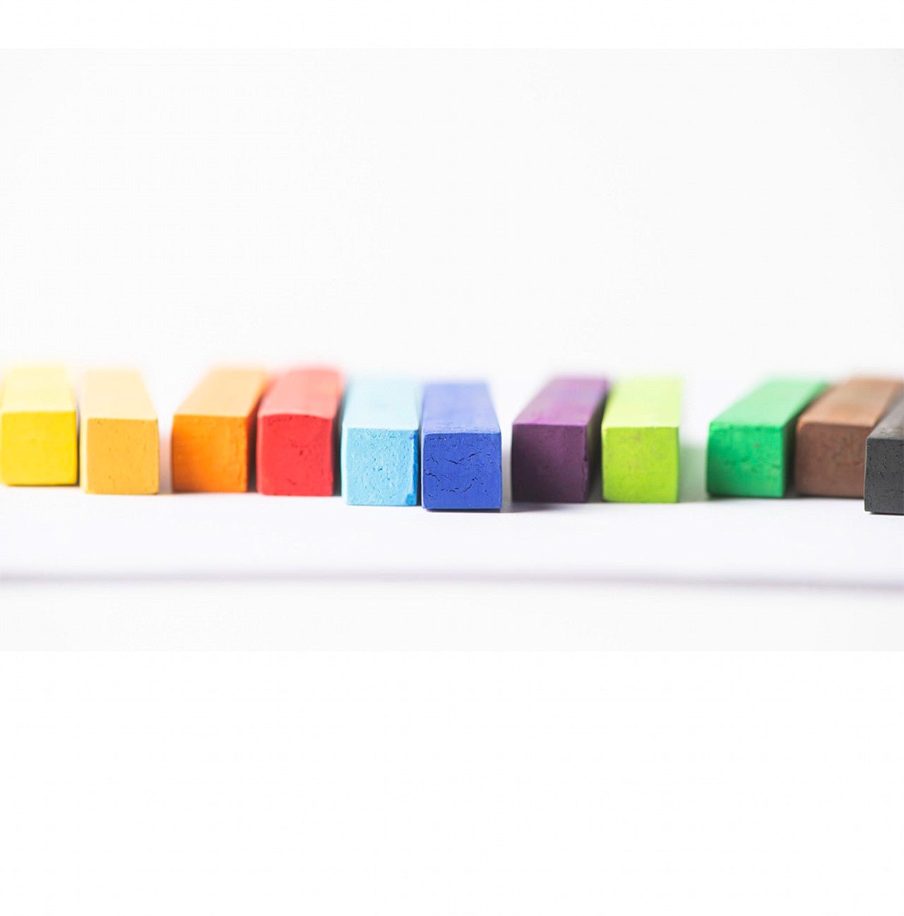 eco-friendly-arts-and-crafts-pastel-sticks 2