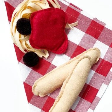 felt play food spaghetti and meatballs