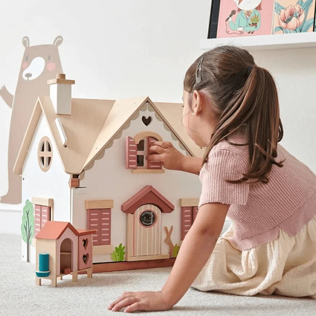 tender leaf dollhouse cottage