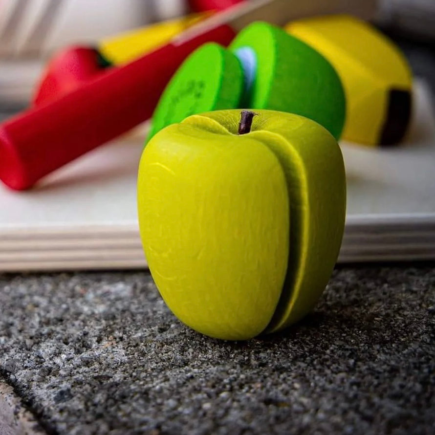 erzi wooden play food apple to cut