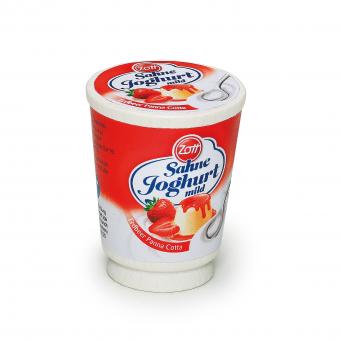 Erzi Wooden toy Strawberry Yogurt container