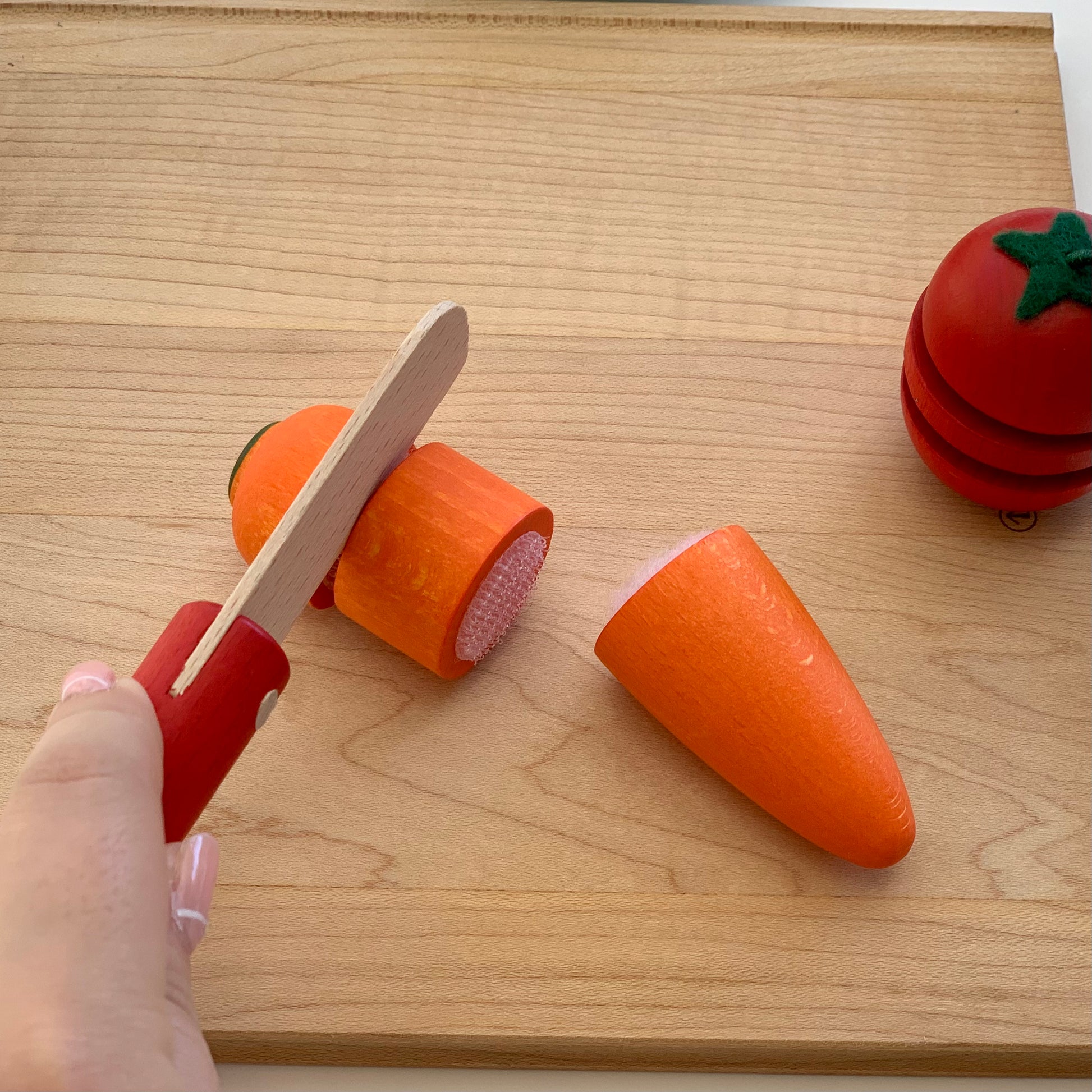 erzi wooden carrot to cut play food