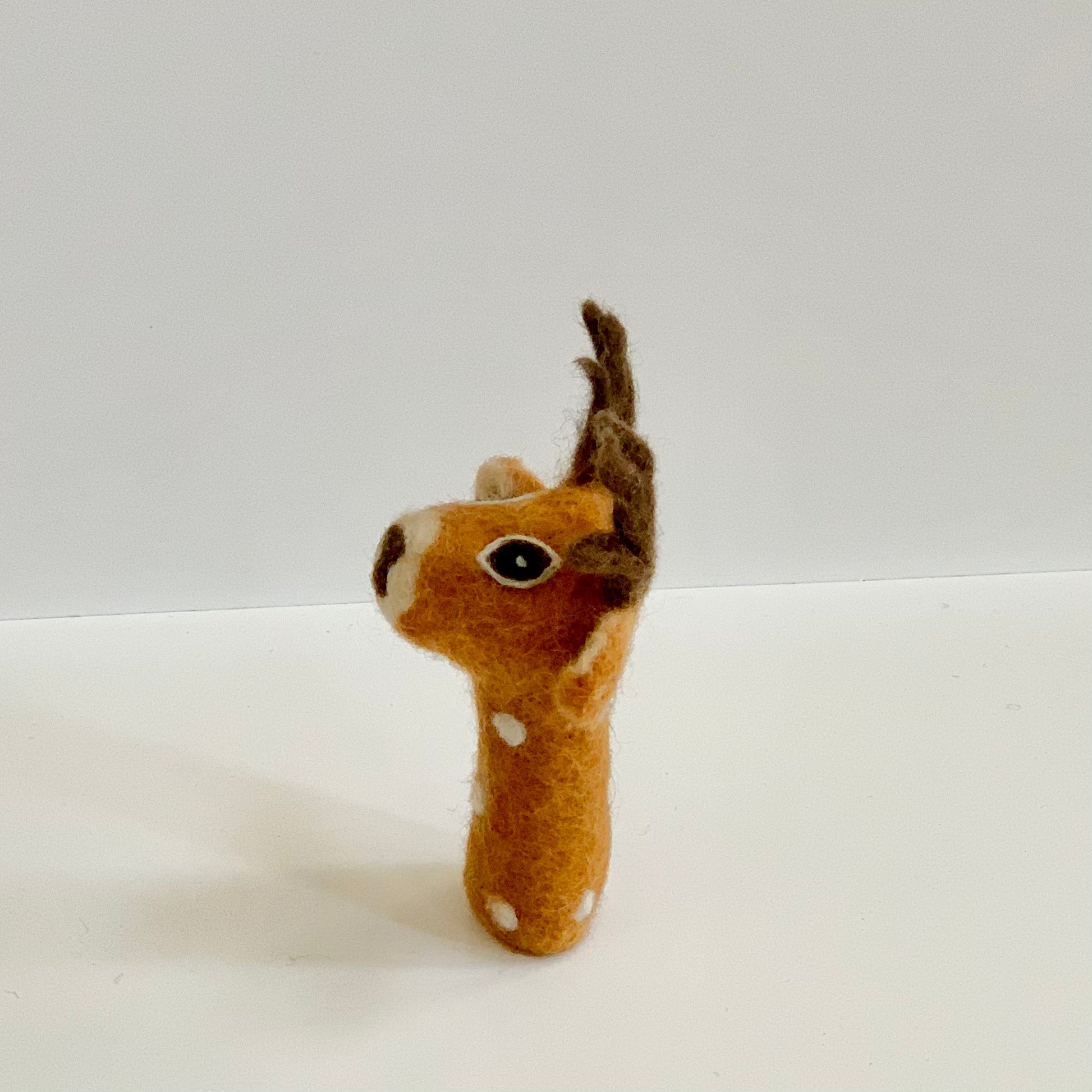 Handmade Felted Deer Finger Puppet – Tree Hollow Toys