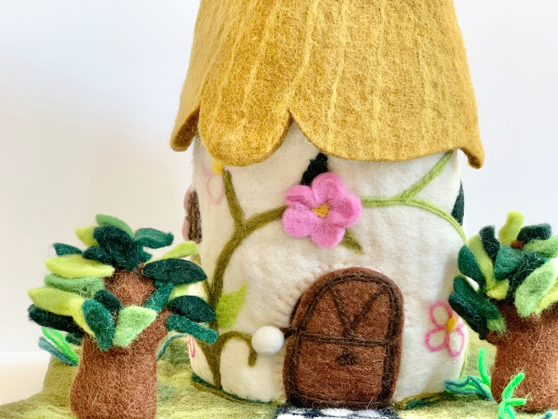 Handmade Felted Cottage Fairy House Fair Trade Waldorf Toy Tree Hollow Toys