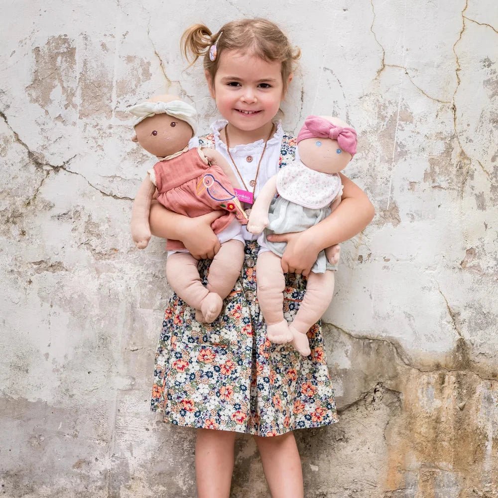 girl with bonikka baby dolls