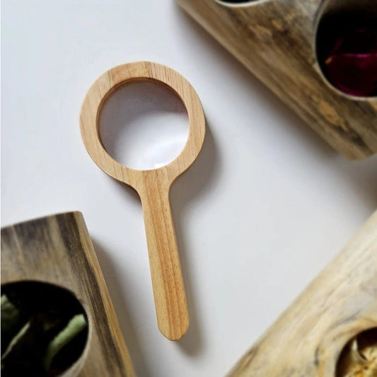 qtoys wooden magnifying glass for kids