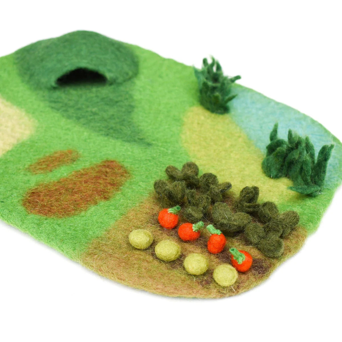 Tara Treasures felt farm play mat playscape