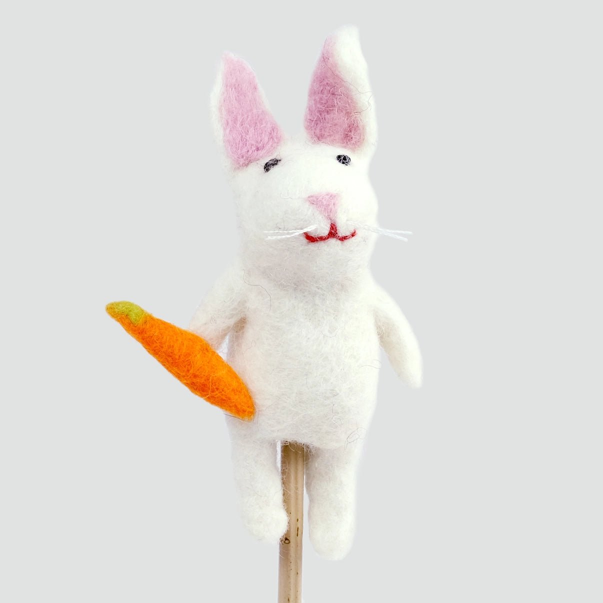 felt easter bunny finger puppet