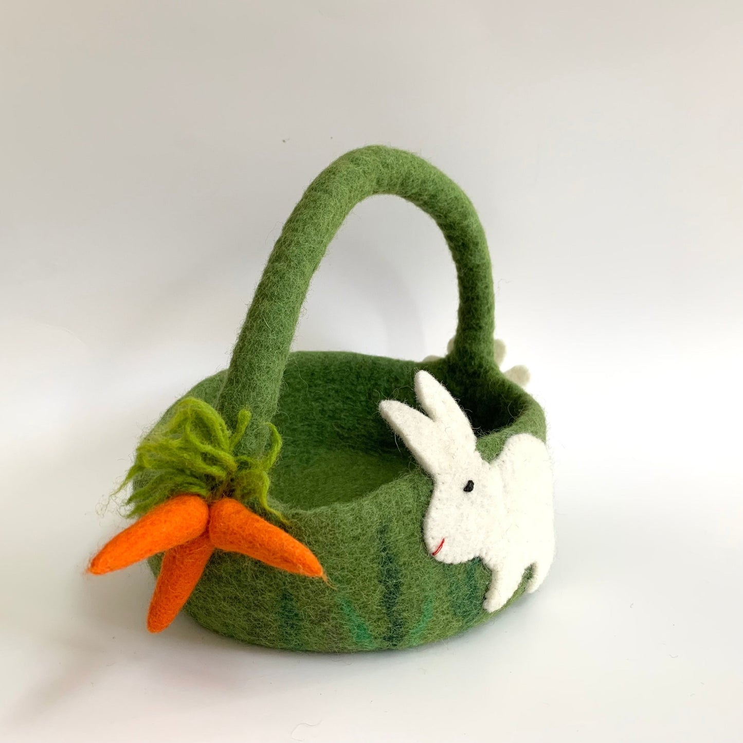 Carrots on felt Easter basket