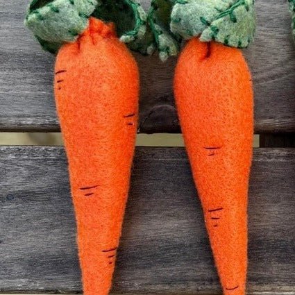 handmade in usa felt play food carrots close
