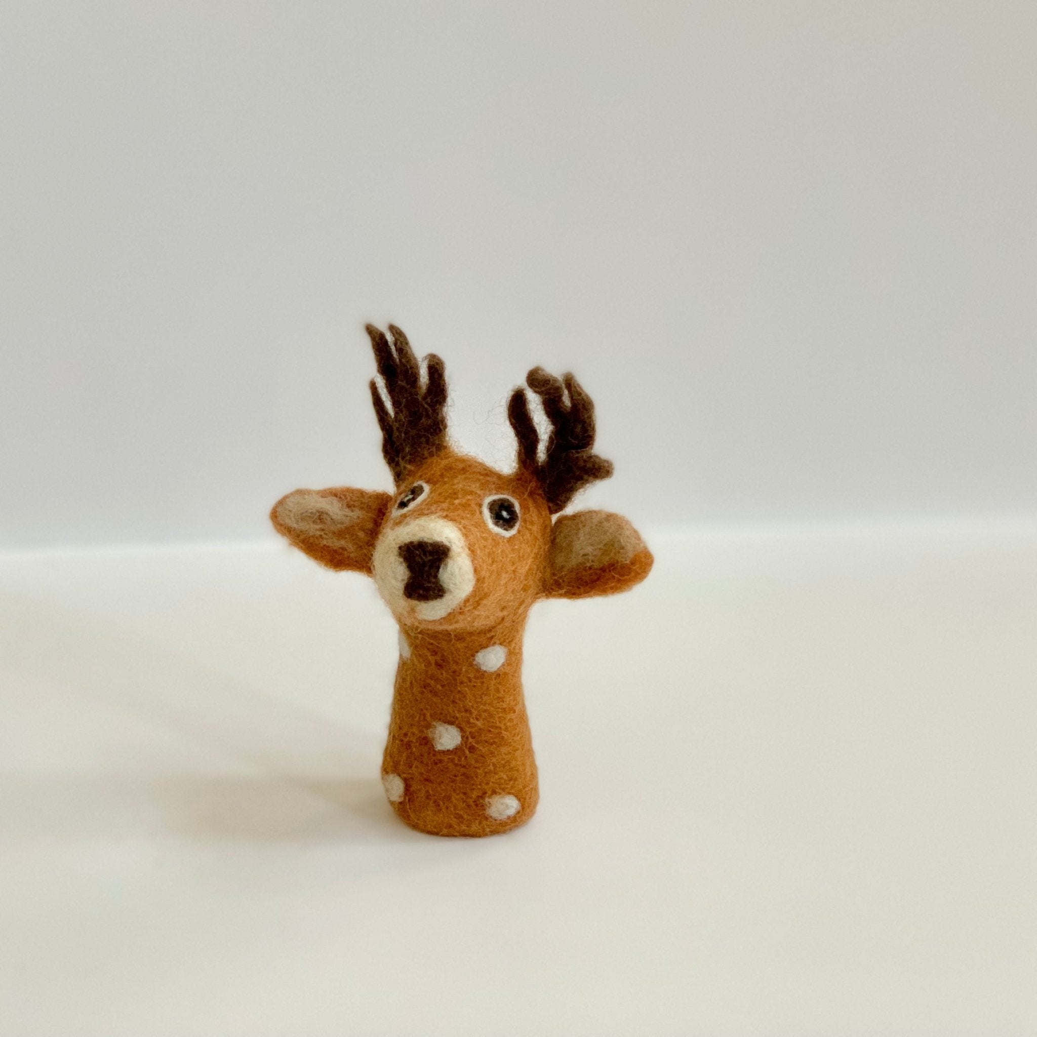 Handmade Felted Deer Finger Puppet – Tree Hollow Toys